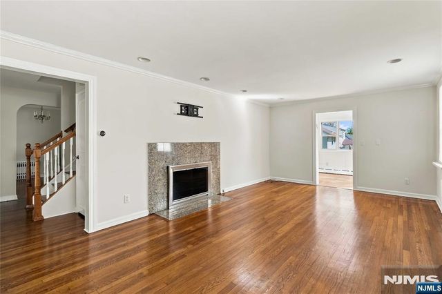 589 Albin Street, Teaneck, NJ 07666