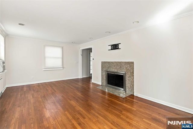 589 Albin Street, Teaneck, NJ 07666