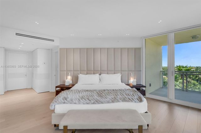 430 Grand Bay Dr 608, Key Biscayne, FL 33149