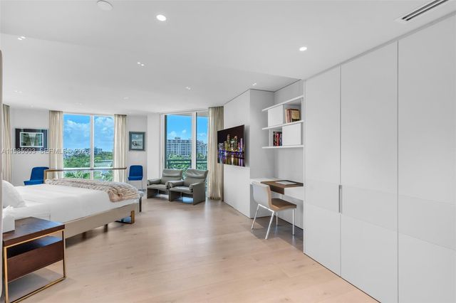 430 Grand Bay Dr 608, Key Biscayne, FL 33149