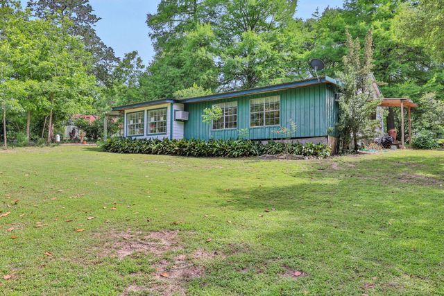 211 Fm 224 Road, Coldspring, TX 77331