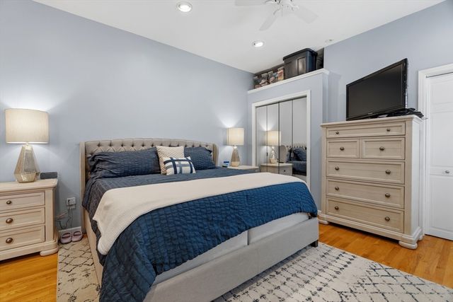 760-762 E 5th St 2, Boston, MA 02127