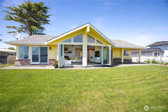 5563 Haida Way, Blaine, WA 98230