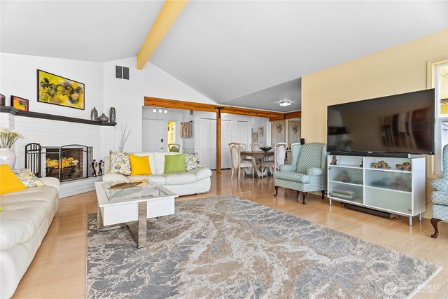 5563 Haida Way, Blaine, WA 98230