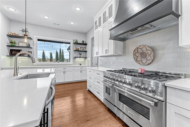 1089 River Hollow Road, Fayetteville, AR 72703