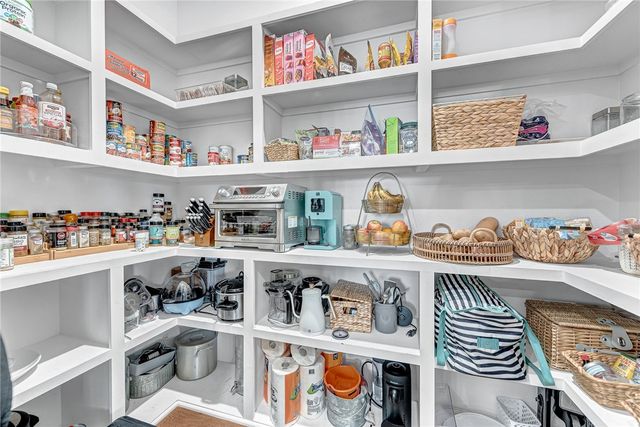 1089 River Hollow Road, Fayetteville, AR 72703