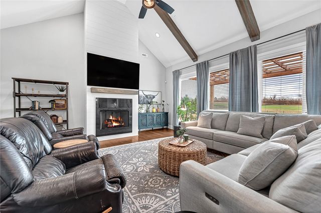 1089 River Hollow Road, Fayetteville, AR 72703