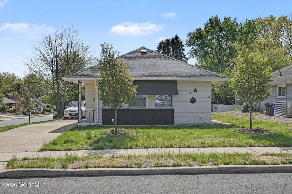 3 Mount Kisco Drive, Toms River, NJ 08753