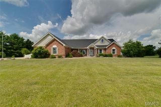 1740 Everest Avenue, St Paul, MO 63366