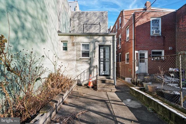 1226 S 10TH ST, Philadelphia, PA 19147