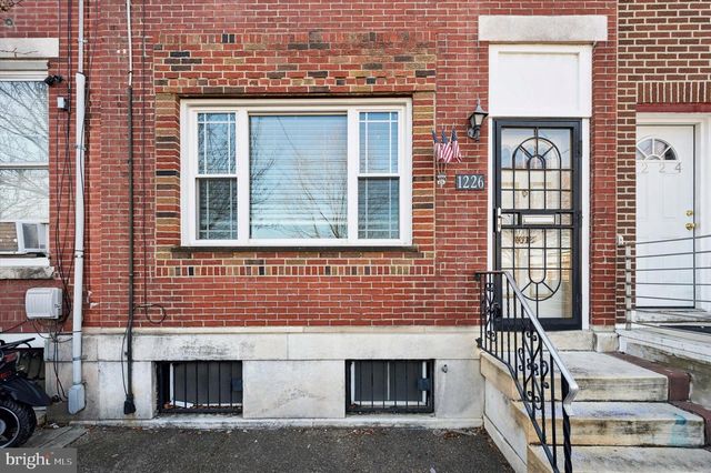 1226 S 10TH ST, Philadelphia, PA 19147