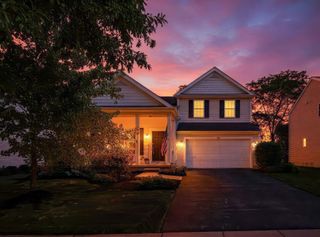 953 Sapphire Flame Drive, Delaware, OH 43015
