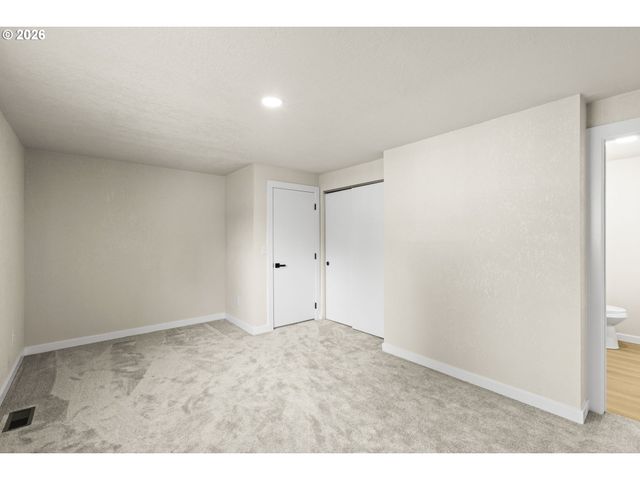 10249 N TYLER Ave, Portland, OR 97203