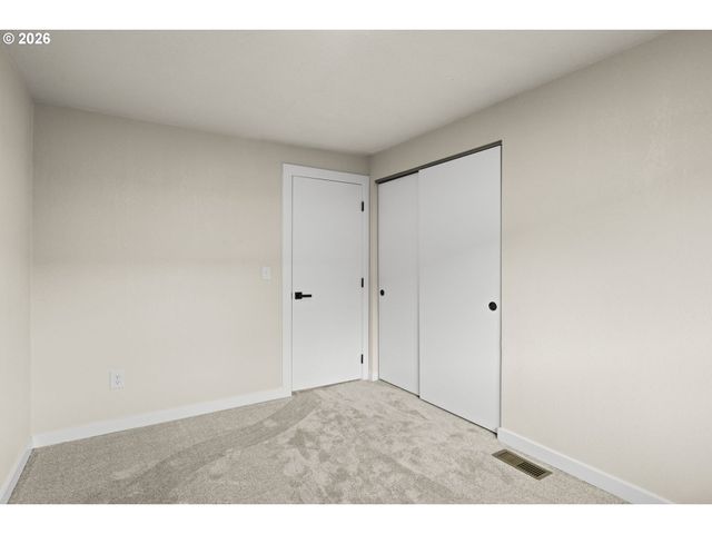 10249 N TYLER Ave, Portland, OR 97203