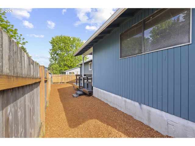 10249 N TYLER Ave, Portland, OR 97203
