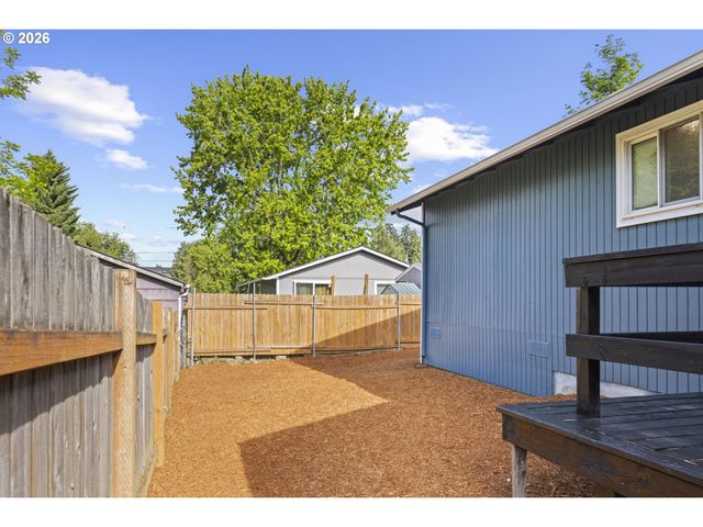 10249 N TYLER Ave, Portland, OR 97203