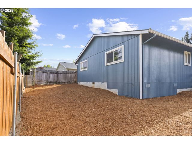10249 N TYLER Ave, Portland, OR 97203