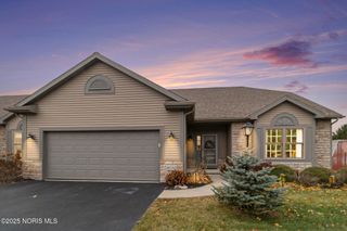 14530 Dexter Falls Road, Perrysburg, OH 43551