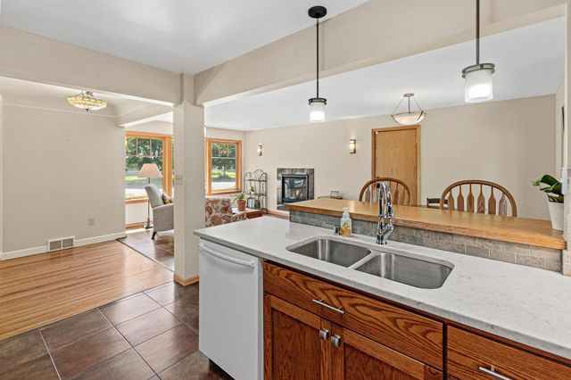 7214 Knox Avenue S, Richfield, MN 55423