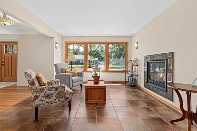 7214 Knox Avenue S, Richfield, MN 55423