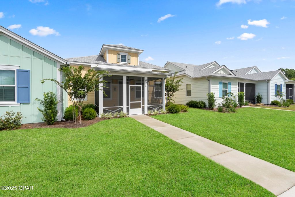Image 4 of property listing at 8513 Hammock Lane, Panama City Beach, FL 32413