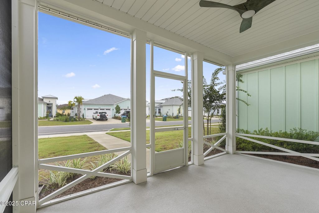 Image 5 of property listing at 8513 Hammock Lane, Panama City Beach, FL 32413