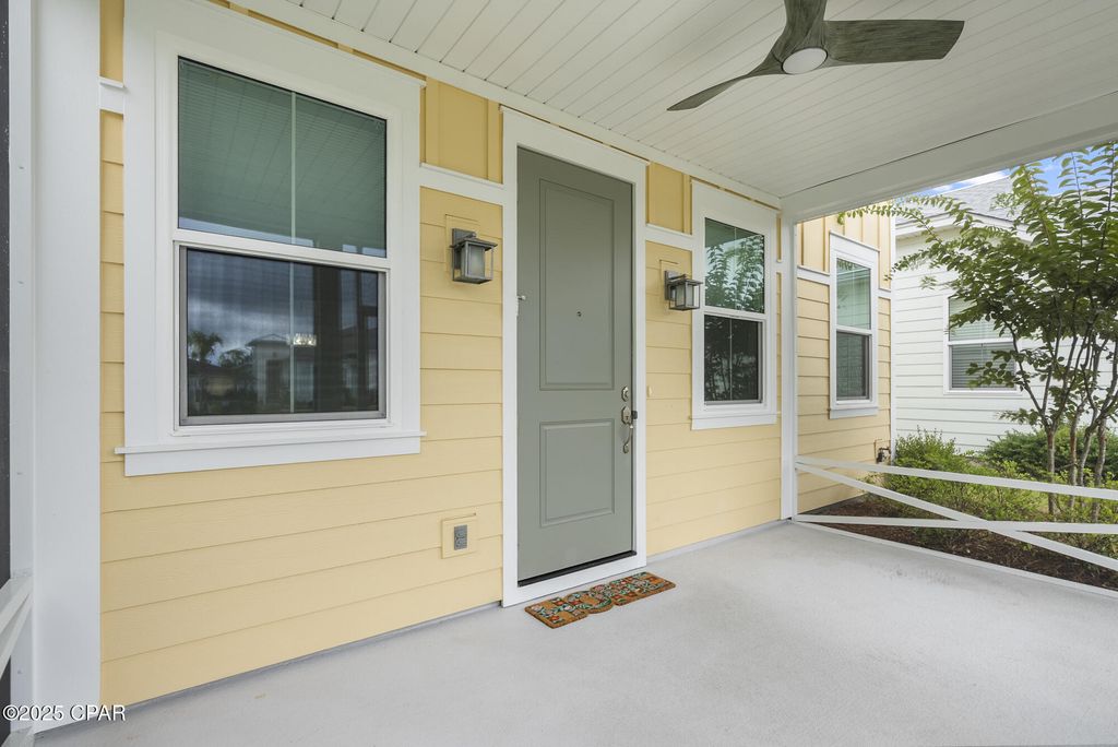 Image 6 of property listing at 8513 Hammock Lane, Panama City Beach, FL 32413