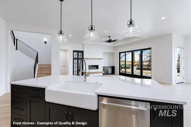 6266 Chateau Pl, Star, ID 83669