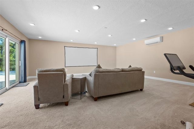 95 VIC EDWARDS ROAD, Sarasota, FL 34240