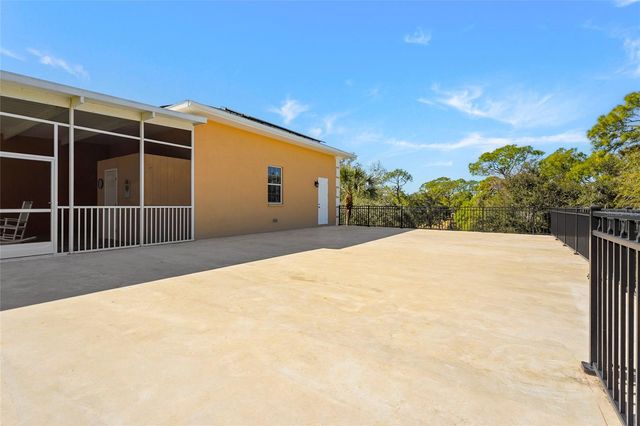 95 VIC EDWARDS ROAD, Sarasota, FL 34240