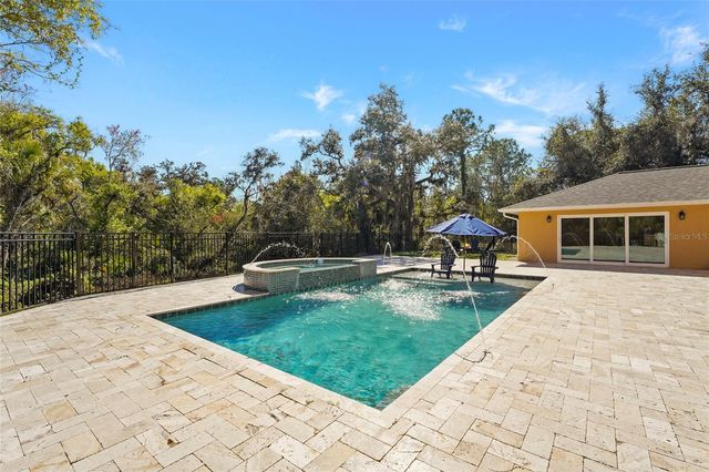 95 VIC EDWARDS ROAD, Sarasota, FL 34240