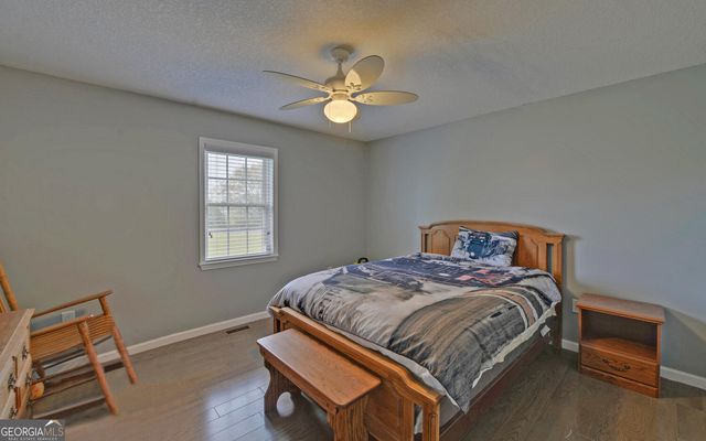 36 Bio Lane, Hartwell, GA 30643