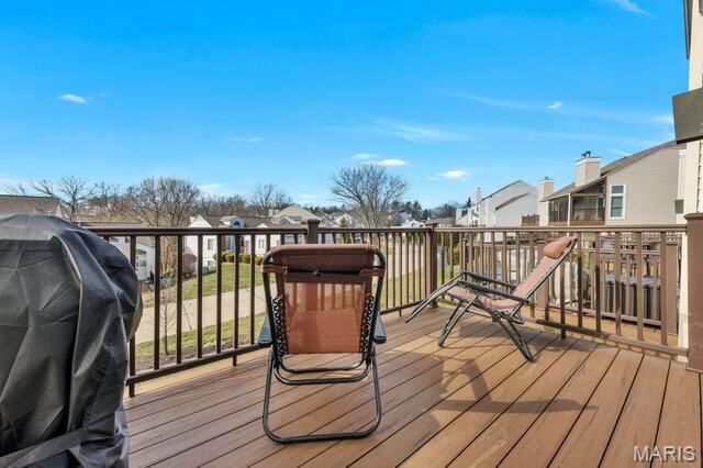 1738 Highview Circle Court, Ballwin, MO 63021