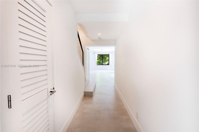925 Algaringo Avenue, Coral Gables, FL 33134