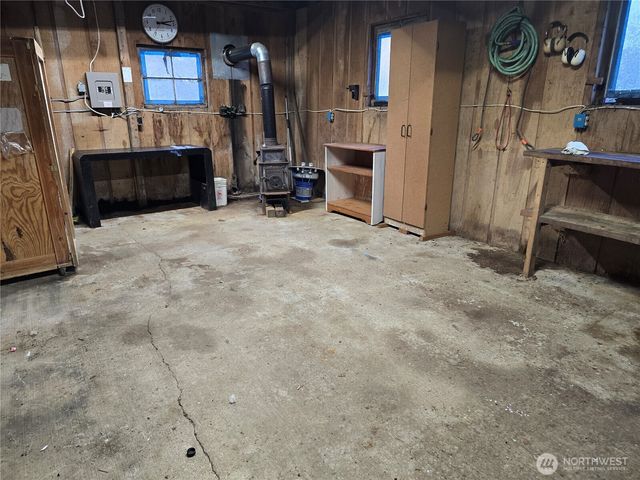 1531 W Ford Road, Matlock, WA 98560