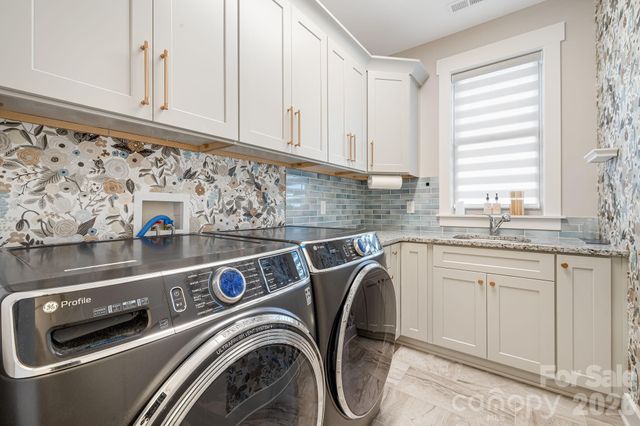 158 Waightstill Drive, Arden, NC 28704