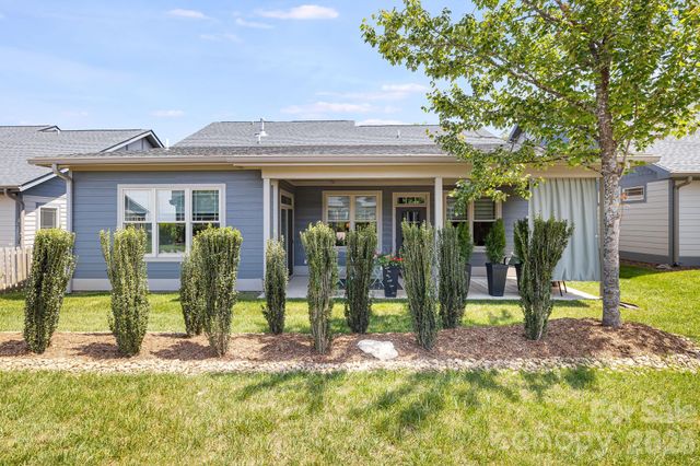 158 Waightstill Drive, Arden, NC 28704