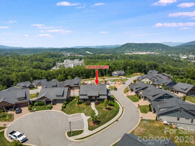 158 Waightstill Drive, Arden, NC 28704