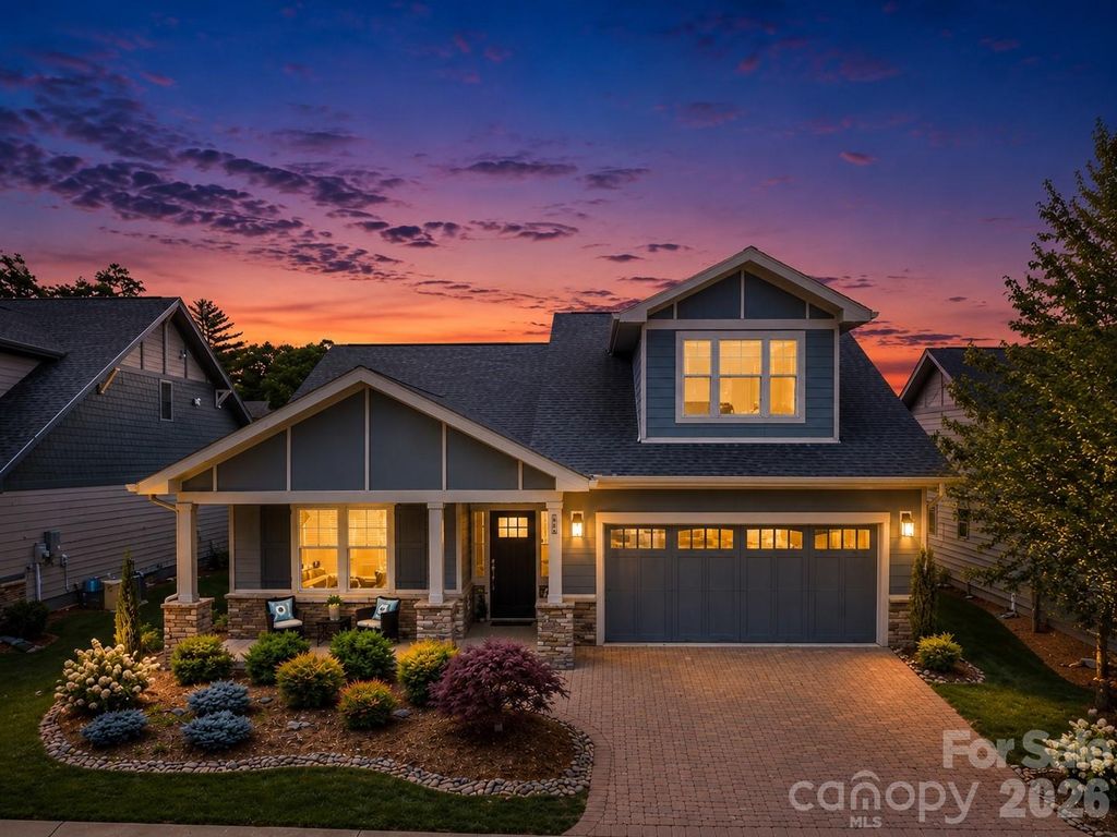 158 Waightstill Drive, Arden, NC 28704