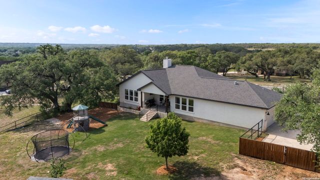 1422 Ledgebrook St., Spring Branch, TX 78070