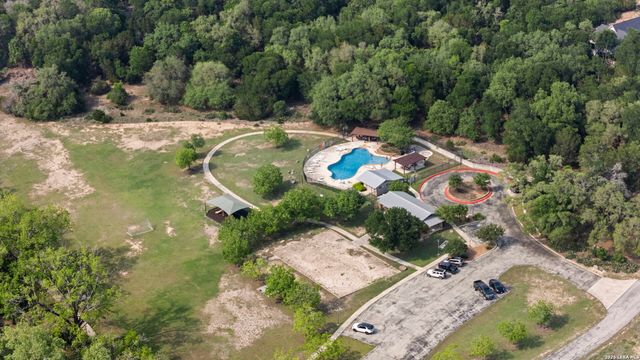 1422 Ledgebrook St., Spring Branch, TX 78070