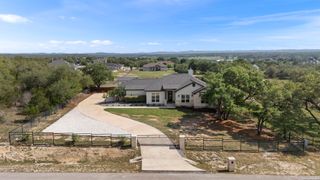 1422 Ledgebrook St., Spring Branch, TX 78070