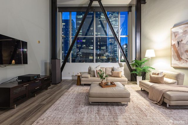 346 1st Street 305, San Francisco, CA 94105