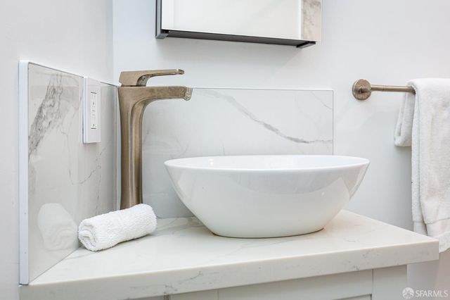 346 1st Street 305, San Francisco, CA 94105