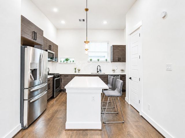 6344 Culberson Street, Houston, TX 77021