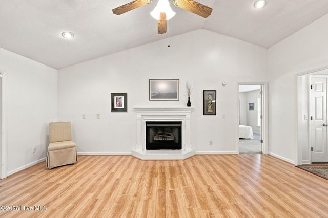 137 Winsford Circle, West End, NC 27376