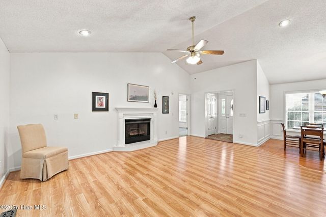 137 Winsford Circle, West End, NC 27376