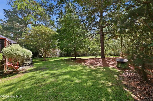 137 Winsford Circle, West End, NC 27376
