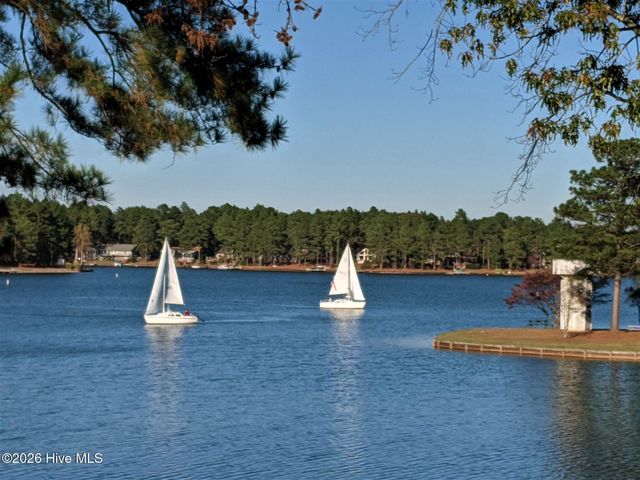 137 Winsford Circle, West End, NC 27376