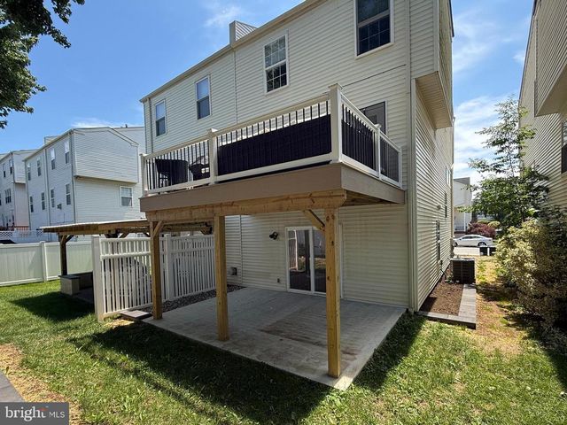 434 PLEASANT VALLEY DR, Conshohocken, PA 19428